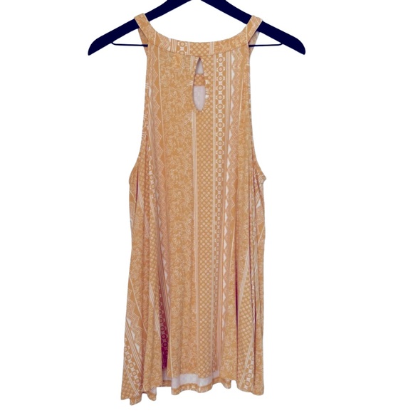 Torrid Sleeveless Cutaway Tank Keyhole Back Yellow White - Picture 3 of 4